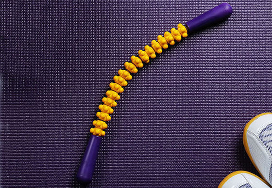 Masajeador de cuello portátil hecho de plástico reciclable para relajación personalizada