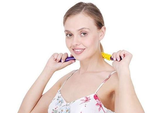 Masajeador de cuello portátil hecho de plástico reciclable para relajación personalizada