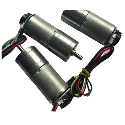 Motor de engranajes para aparatos pequeños con construcción de imán permanente y voltaje nominal de 7,4 V